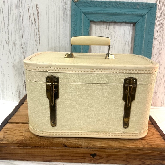 Vintage traincase star line luggage suitcase off white cream makeup case - Picture 7 of 8